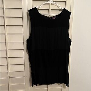 4/$25 SALE XL Vince Camuto Elegant Black Sleeveless Scoop Neck Tank Top Blouse